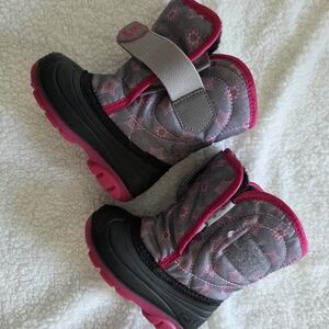 Girls Kamik Toddler Winter Boots in Gray and Pink Size 6